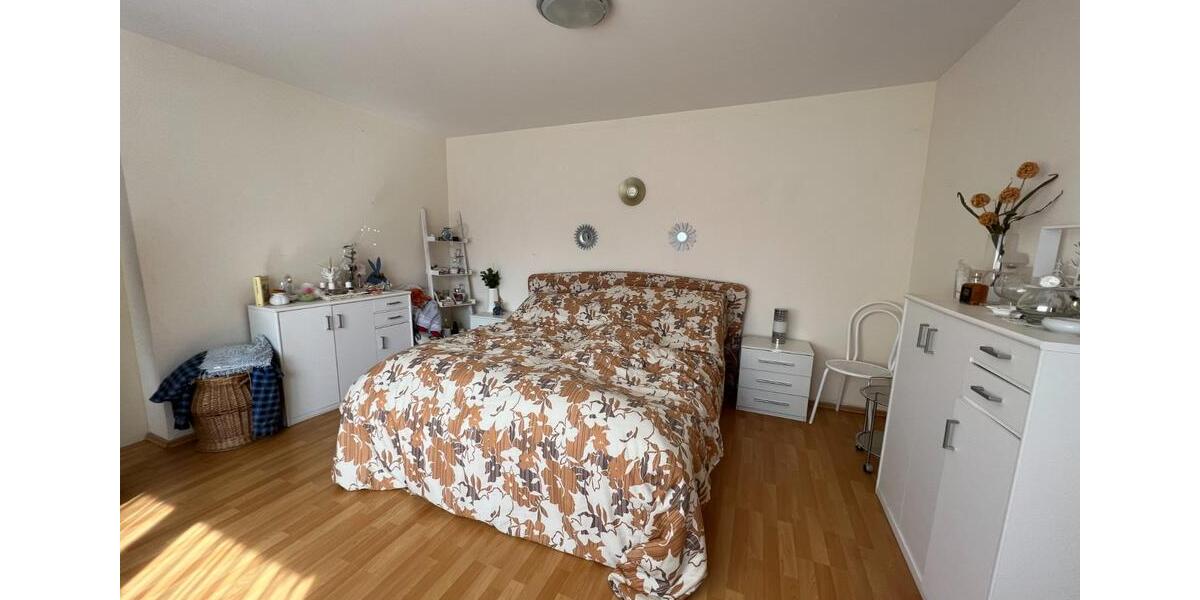Doppelhaushälfte Genthin - 4 Zimmer, 122 m&sup2;, 79.000&euro; | Angebot:24680102