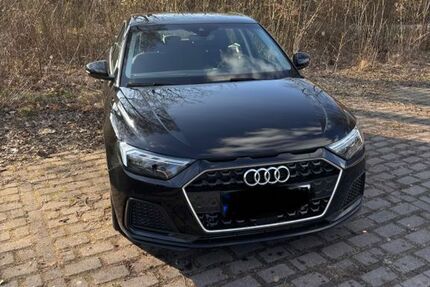 Audi A1 33.925 km 22.199 &euro; Hamburg 21029