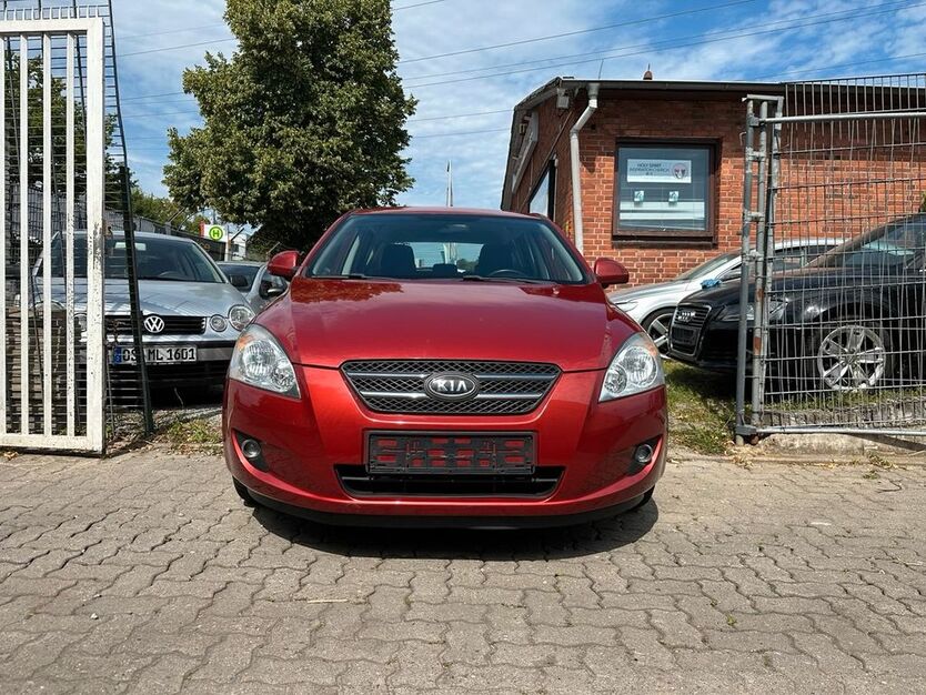 Kia ceed / Ceed 145.219 km 3.700 € Hamburg 22043
