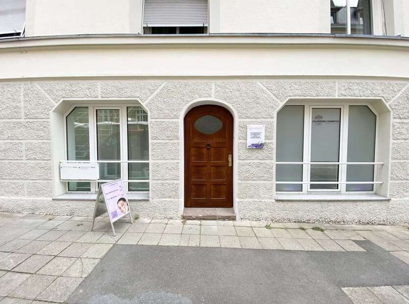 Büro in Stuttgart 235.000 € 61 m²