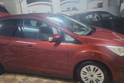 Ford C-Max 118.000 km 7.900 &euro; München 81735