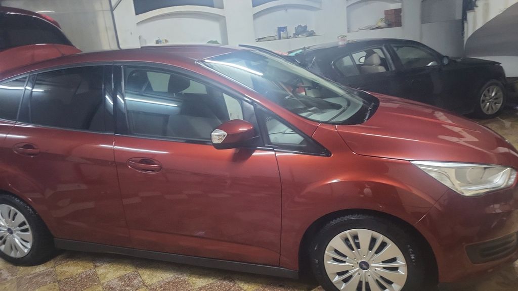 Ford C-Max 118.000 km 7.900 &euro; München 81735
