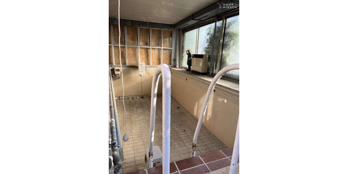 Etagenwohnung Pfungstadt - 8 Zimmer, 200 m&sup2;, 450.000&euro; | Angebot:24654458