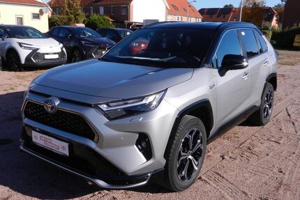 Toyota RAV 4 7.600 km 61.590 € Berlin 13403