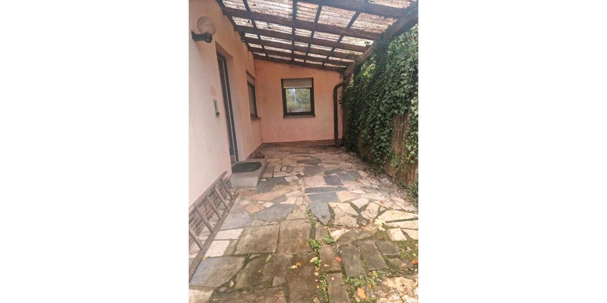 Bungalow Windischeschenbach - 5 Zimmer, 130 m&sup2;, 175.000&euro; | Angebot:23527052