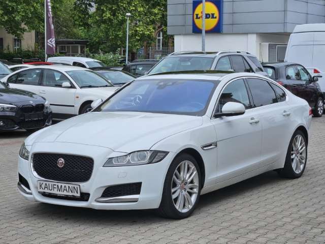 Jaguar XF 99.700 km 15.890 &euro; Berlin - Steglitz 12247