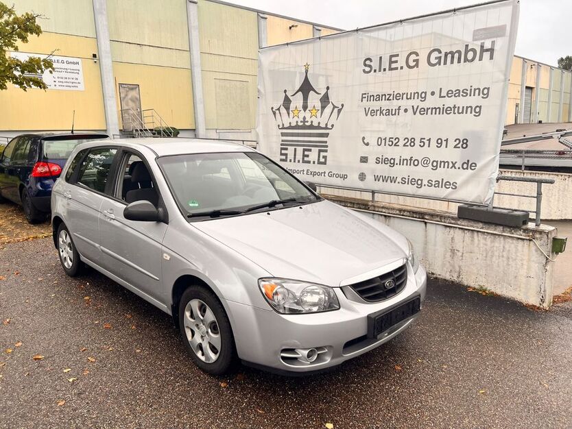 Kia Cerato 70.900 km 2.390 € Talheim 74388