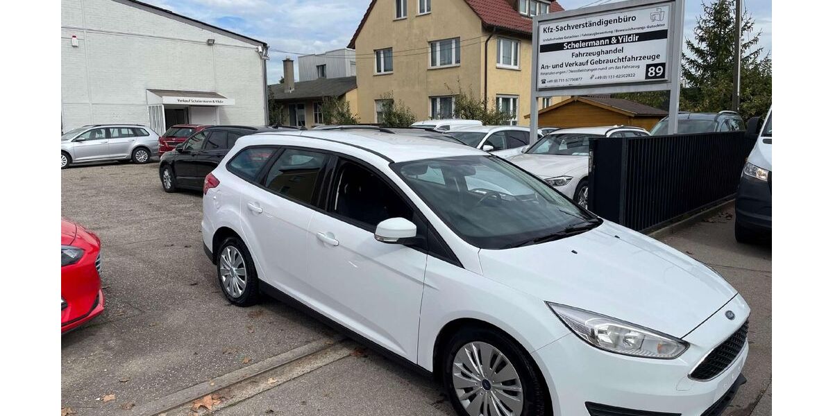 Ford Focus 176.000 km 8.900 &euro; Korntal-Münchingen 70825