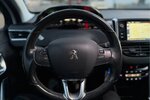 Peugeot 2008 1.2 Allure Pano Navi Leder JBL 137.000 km 7.490 € Neckarsulm 74172