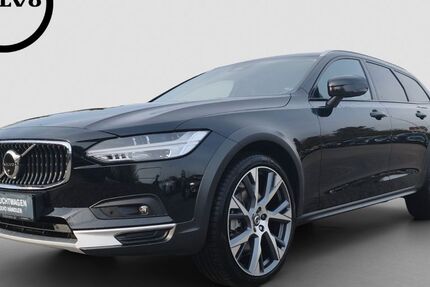Volvo V90 Cross Country 23.650 km 61.890 &euro; Salzatal OT Bennstedt 06198