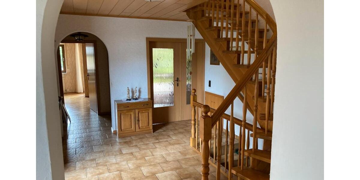 Einfamilienhaus Haßloch - 2 Zimmer, 200 m&sup2;, 720.000&euro; | Angebot:26619065