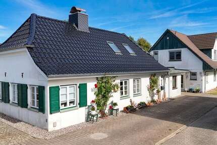 Haus Friedrichskoog - 7 Zimmer, 282 m&sup2;, 569.000&euro; | Angebot:27298065