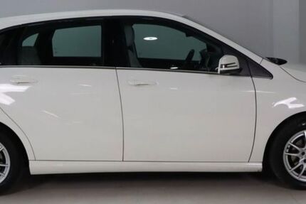 Mercedes-Benz B 180 94.000 km 9.550 &euro; Ahnsbeck 29353