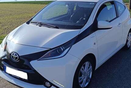 Toyota Aygo 86.000 km 5.999 € Steinheim 89555