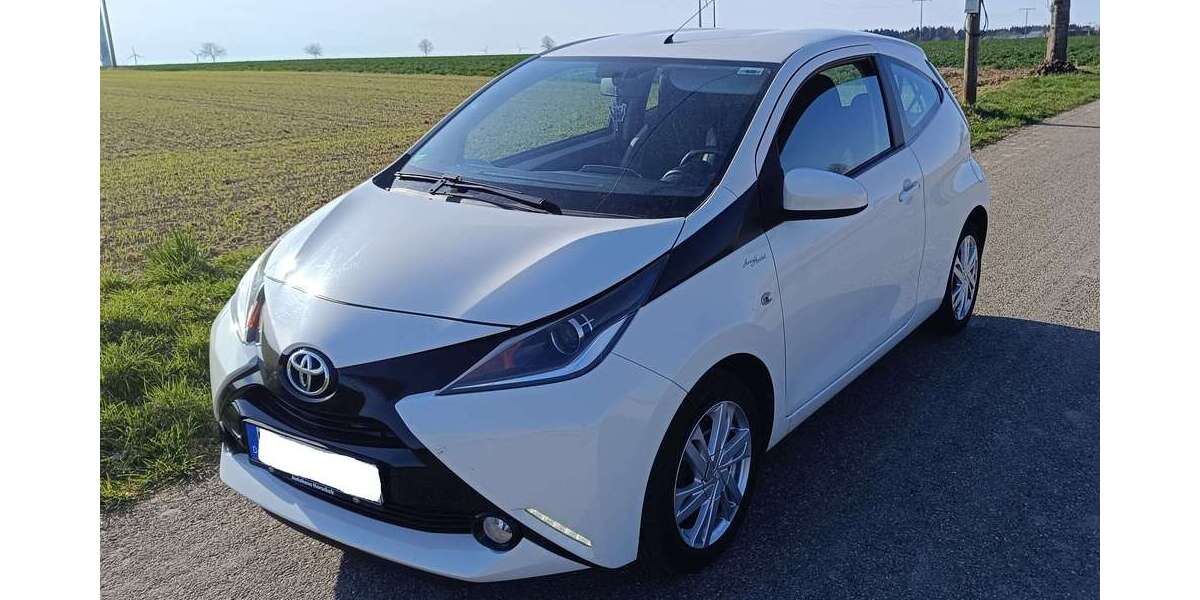 Toyota Aygo 86.000 km 5.999 € Steinheim 89555