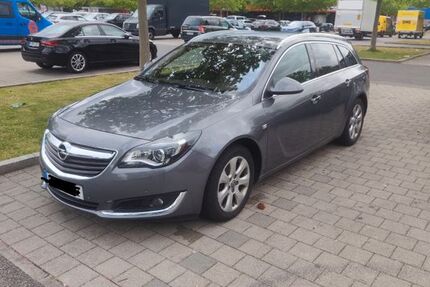 Opel Insignia 157.000 km 9.750 &euro; München 80807