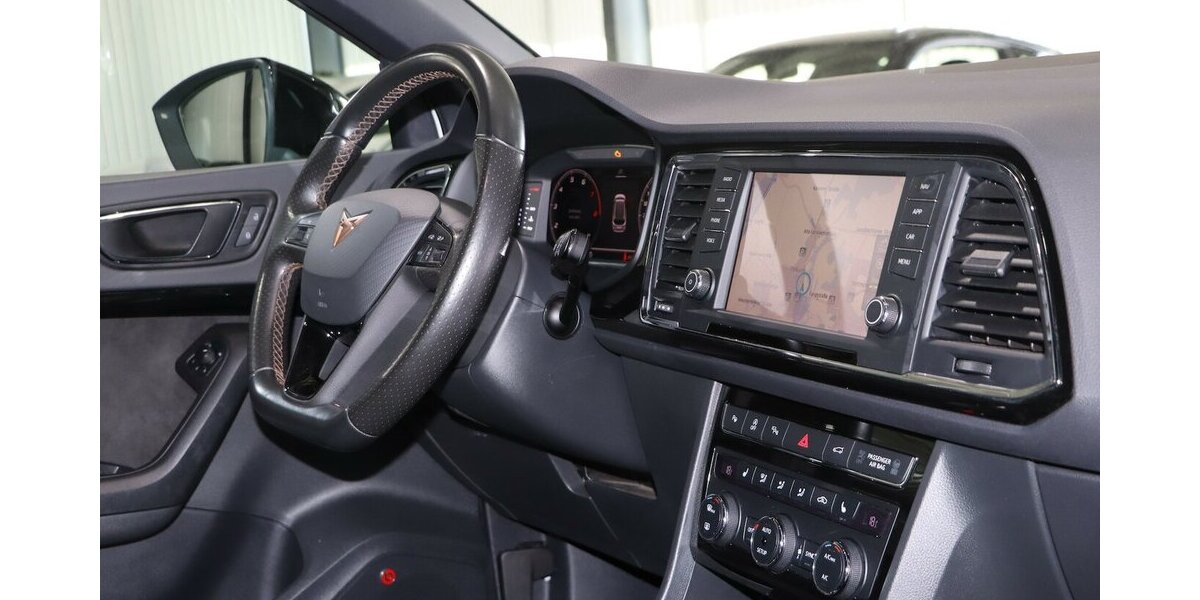 Cupra Ateca 2.0 TSI DSG 4Drive WHITE / PANORAMA / AHK 134.000 km 21.991 € Hamm 59077