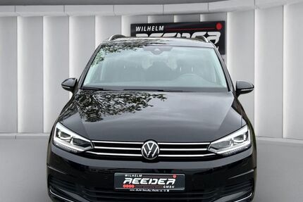 VW Touran 20.331 km 33.950 &euro; Stade 21682
