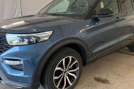Ford Explorer 49.895 km 43.450 € Herges-Hallenberg 98587