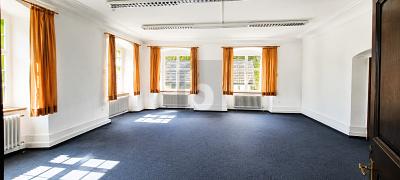 EINZIGARTIGES ANWESEN MIT GESCHICHTE UND ZUKUNFT - Gewerbeobjekt Wiesensteig | Angebot:27332093