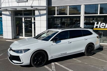 VW Passat Variant