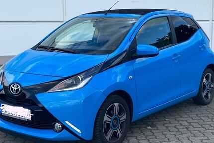 Toyota Aygo (X) 33.008 km 8.290 &euro; Guben 03172