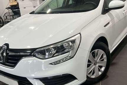 Renault Megane 34.000 km 9.995 &euro; Bretten 75015