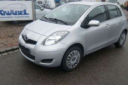 Toyota Yaris 108.595 km 5.900 &euro; Willstätt 77731