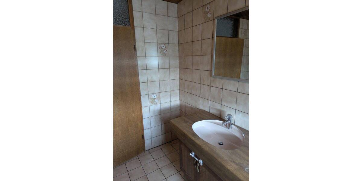 Etagenwohnung Markt Erlbach Mosbach - 4 Zimmer, 100 m&sup2;, 790&euro; | Angebot:26116037