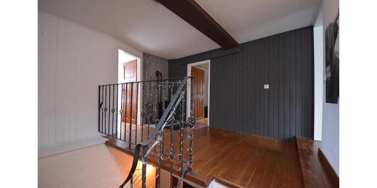 Einfamilienhaus Gerolstein - 7 Zimmer, 128 m&sup2;, 139.000&euro; | Angebot:27148210