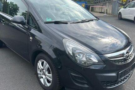 Opel Corsa 150.000 km 3.190 € Würzburg 97076