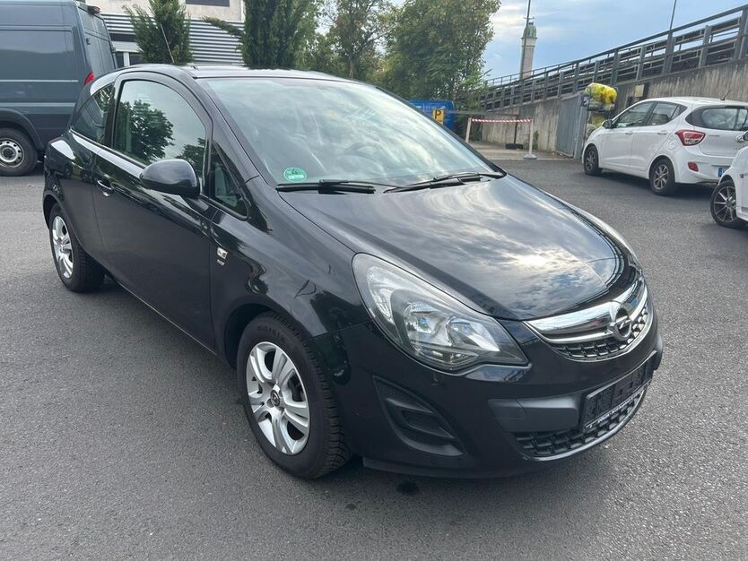 Opel Corsa 150.000 km 3.750 € Würzburg 97076