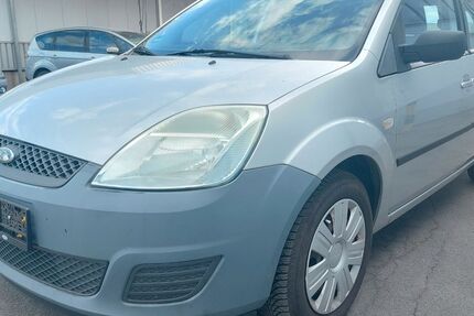 Ford Fiesta 158.000 km 1.450 &euro; Holzwickede 59439
