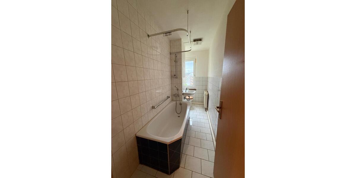 Etagenwohnung Bad Salzungen - 3 Zimmer, 61 m&sup2;, 490&euro; | Angebot:25891825