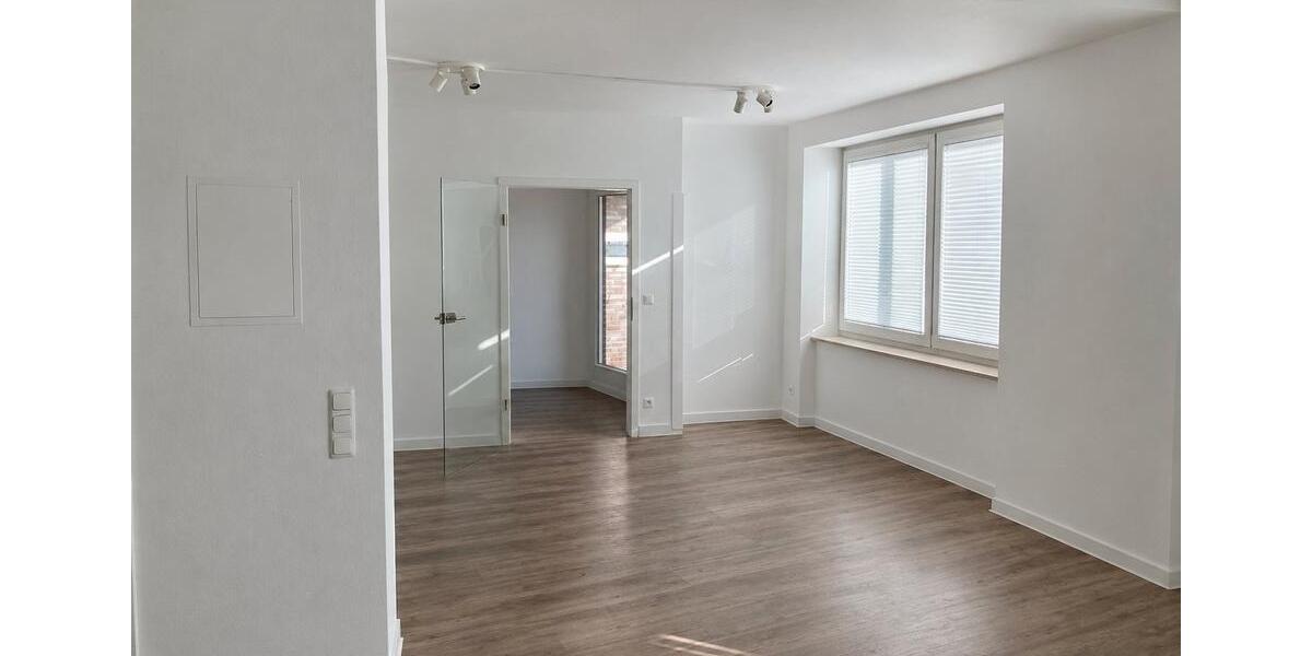 Mehrfamilienhaus, Wohnhaus Uelzen - 5 Zimmer, 136 m&sup2;, 159.000&euro; | Angebot:26877861