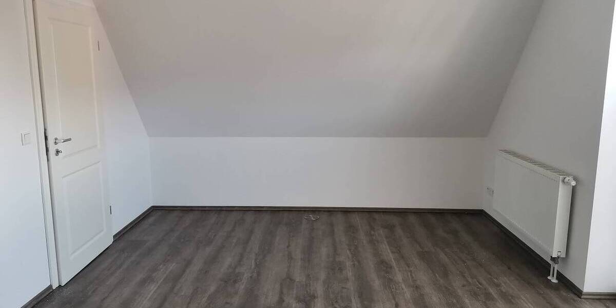 Etagenwohnung Hamburg Neuenfelde - 3 Zimmer, 99 m&sup2;, 1.040&euro; | Angebot:26473110