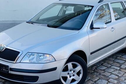Skoda Octavia 214.501 km 3.390 € Dresden 01257