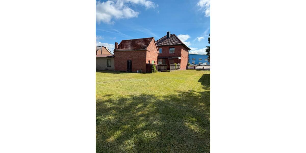 Einfamilienhaus Grabow - 6 Zimmer, 140 m&sup2;, 230.000&euro; | Angebot:26757740