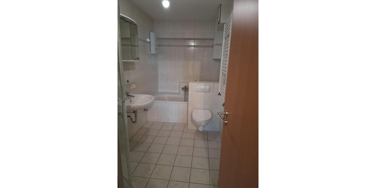 Etagenwohnung Gummersbach Hepel - 3 Zimmer, 80 m&sup2;, 155.000&euro; | Angebot:26167323