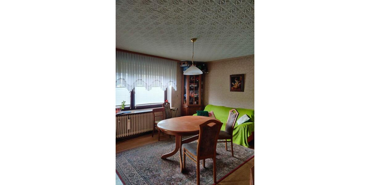 Einfamilienhaus Weiskirchen - 7 Zimmer, 145 m&sup2;, 145.000&euro; | Angebot:23578378