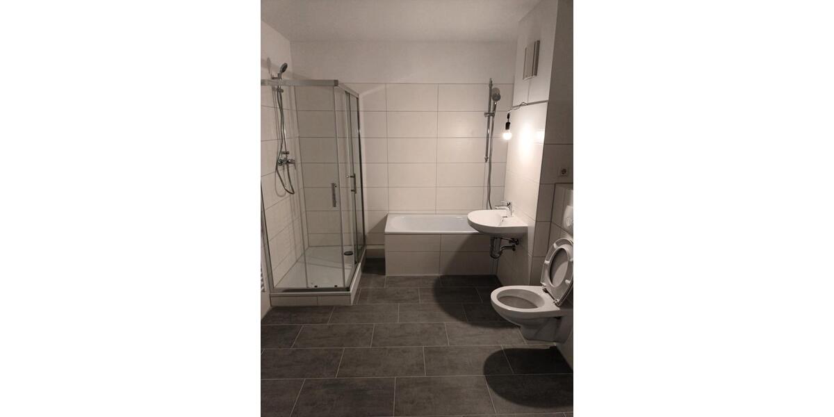 Dachgeschoßwohnung Rathenow - 3 Zimmer, 71 m&sup2;, 391&euro; | Angebot:26335180
