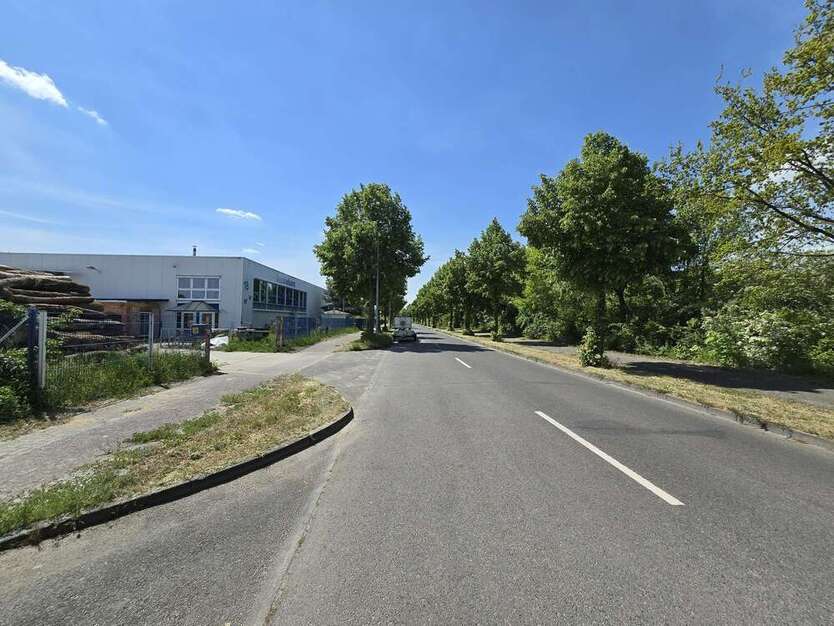 Grundstück in Strausberg 250.000 € 1720 m²