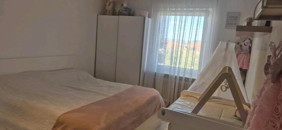 Etagenwohnung Bovenden - 2 Zimmer, 61 m&sup2;, 865&euro; | Angebot:26050341