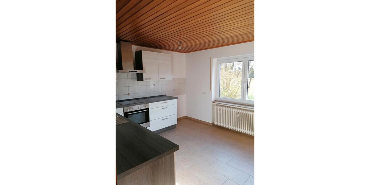 Mehrfamilienhaus, Wohnhaus Wartmannsroth - 5 Zimmer, 181 m&sup2;, 340.000&euro; | Angebot:26844335