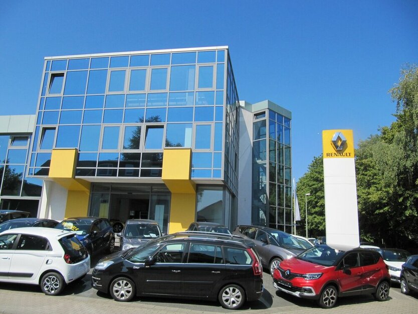 Renault Megane E-Tech Electric Equilibr+ 16300 .- Netto 21.313 km 19.397 € Schwalbach/Taunus 65824