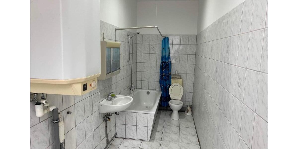 Mehrfamilienhaus, Wohnhaus Staßfurt - 13 Zimmer, 340 m&sup2;, 195.000&euro; | Angebot:27273686