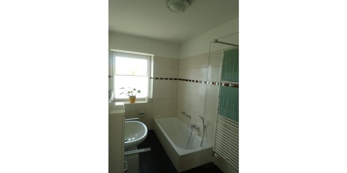 Erdgeschoßwohnung Bardowick - 3 Zimmer, 99 m&sup2;, 1.400&euro; | Angebot:26112873