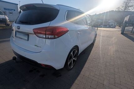 Kia Carens 163.000 km 7.299 &euro; Barsinghausen 30890