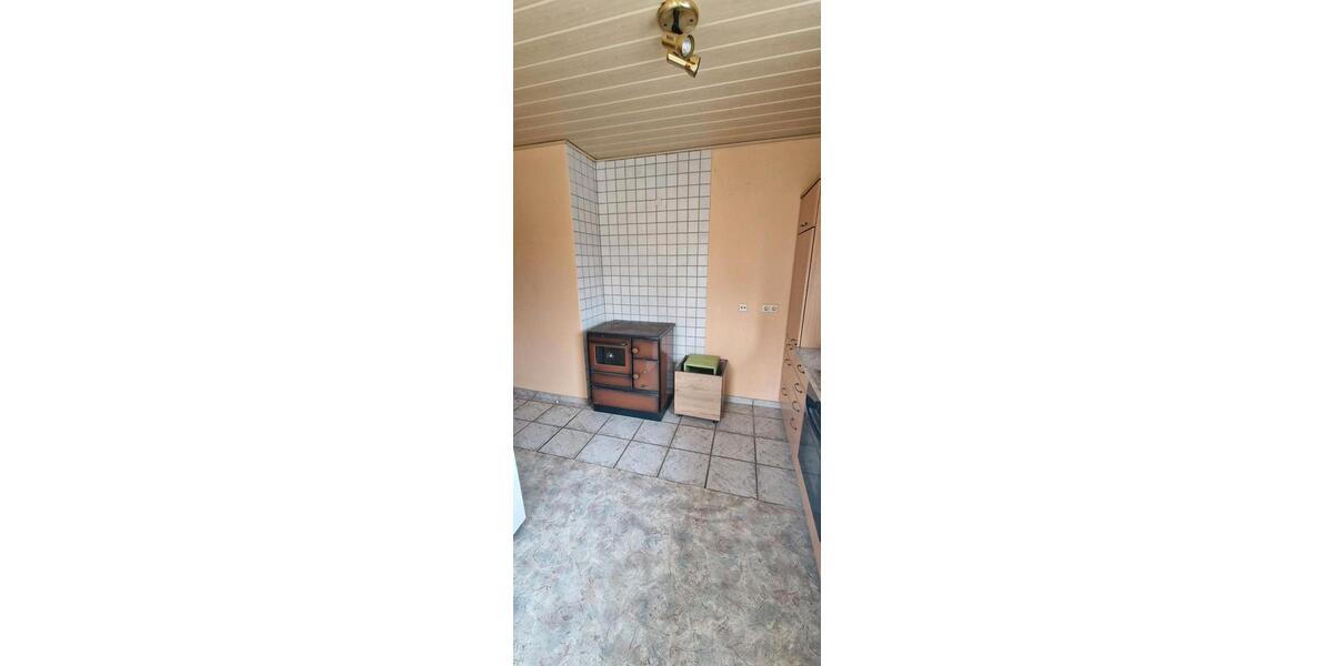 Doppelhaushälfte Painten - 3 Zimmer, 124 m&sup2;, 1.200&euro; | Angebot:26121501