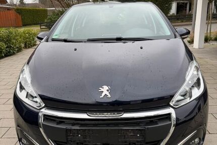Peugeot 208 20.200 km 8.500 &euro; Detmolder 32758